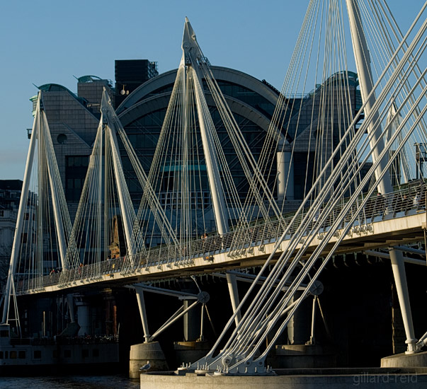 hungerdord bridge / charing cross