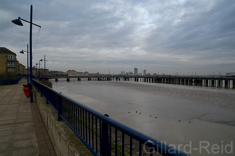 Thames path extension - photo
