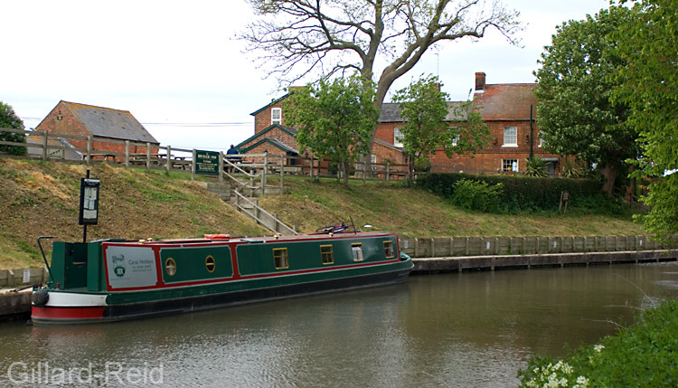 narrow boat