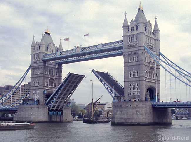 tower bridge